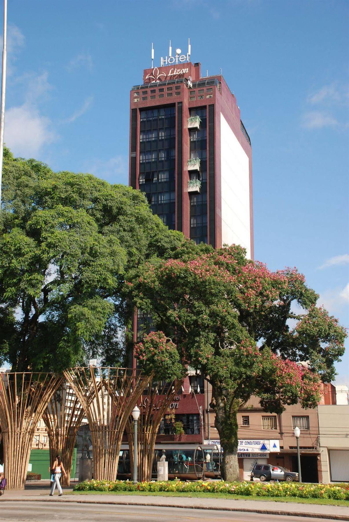 Lizon Curitiba Hotel מראה חיצוני תמונה